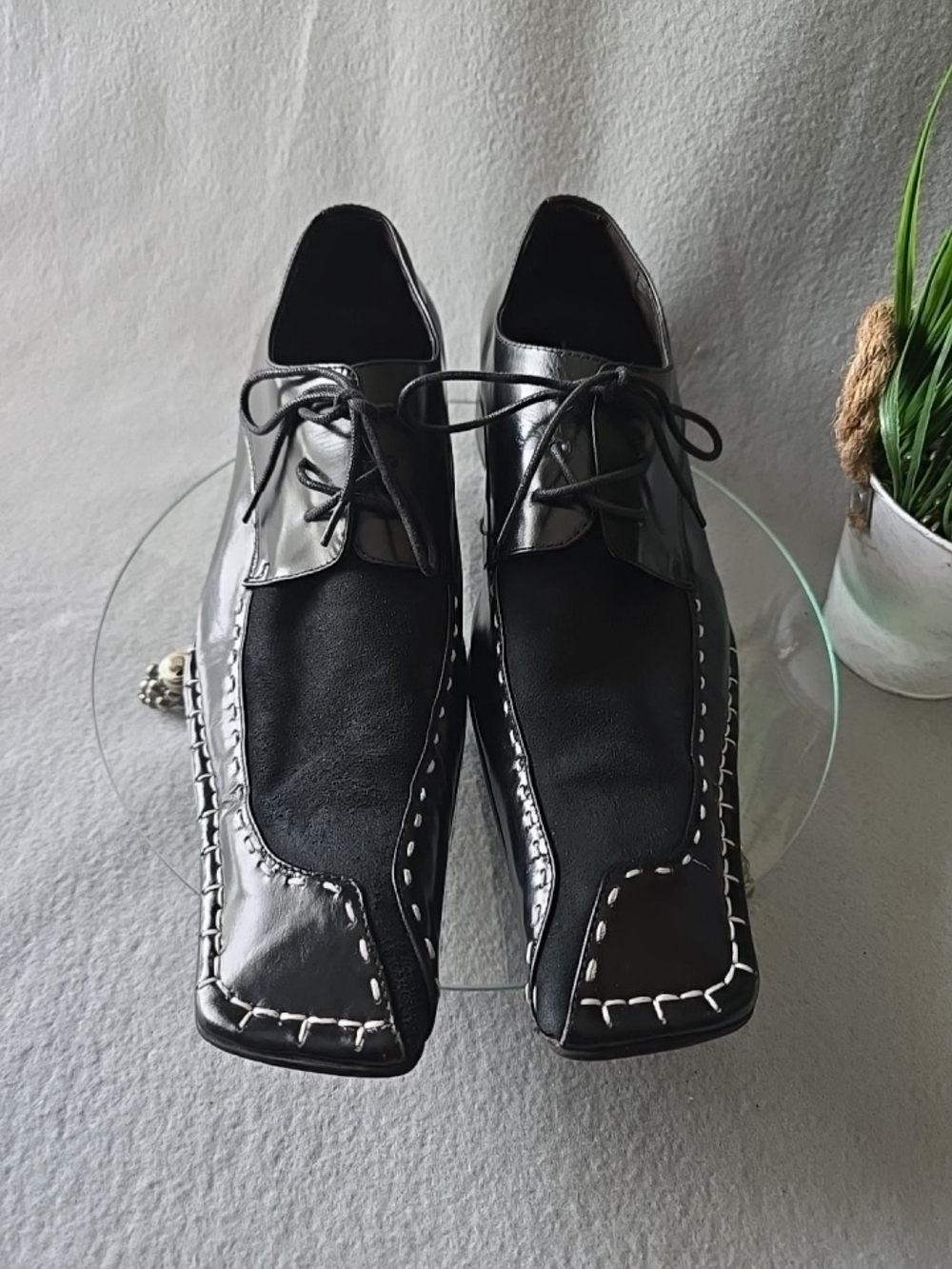 Black Men's Leather Lace-Up Loafers with Contrast Stitching Unique Size 44 11 US